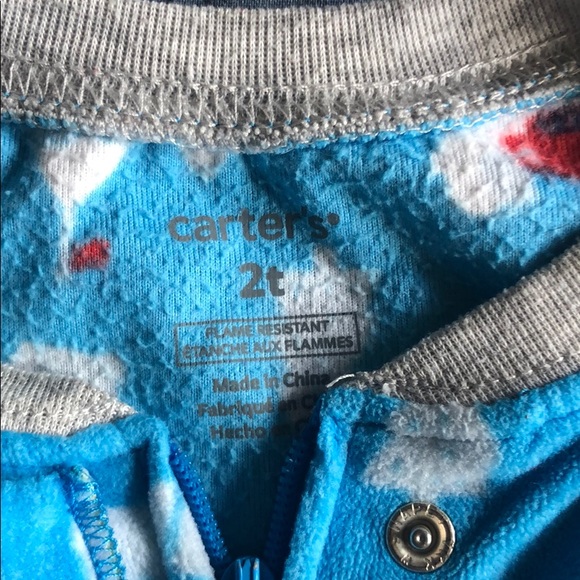 3 Carter’s footed pajamas in 2T BUNDLE - Picture 3 of 8